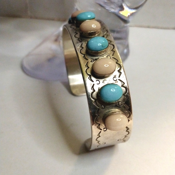 JAY KING DTR TURQUOISE & CORAL STERLING SILVER BRACELET ETCHED DESIGNS - Picture 4 of 4